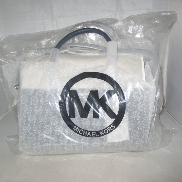 Michael Kors Sophie Large Top-Zip Leather Satchel $378 Navy #065 NWT - Picture 5 of 8